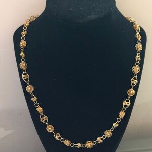 Vintage Gold Floral Necklace